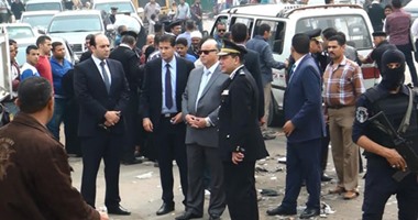 ضبط 128 بائعا متجولا وتنفيذ 744 إزالة ورفع 25 عربة مأكولات بالقاهرة