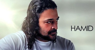 نوستالجيا.. هيثم شاكر يعيد الحنين للماضى إلى حميد الشاعرى بكليب "أحلف بالله"