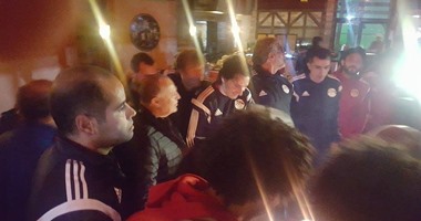 بالصور..المنتخب يحتفل بعيد ميلاد "كوبر" قبل مواجهة تشاد
