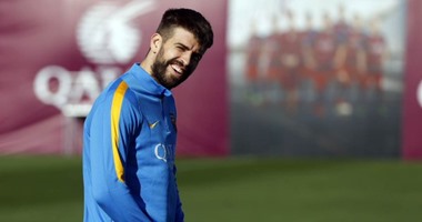 لعنة سخرية بيكيه من ريال مدريد تضرب برشلونة