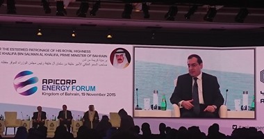 وزير البترول: انخفاض سعر النفط  يؤثر سلبا على تدفق استثمارات التنقيب