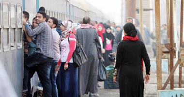 السكة الحديد تكلف الورش بالبدء فى تجهيز قطارات عيد الفطر الإضافية