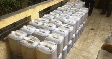 "التموين" تضبط مصنعا يطرح بودرة تنقية زيت طعام للمطاعم تضر بصحة المستهلك
