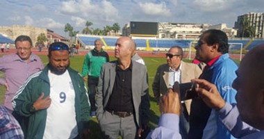 بالصور.. "ليونيل" يعاين استاد الإسكندرية قبل المؤتمر الصحفى