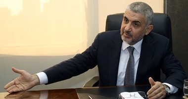 "جنايات القاهرة" تجدد حبس حسن مالك 45 يوما بتهمة الإضرار بالاقتصاد القومى
