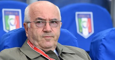 لعنة العنصرية تطارد رئيس الاتحاد الإيطالى