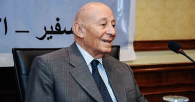 بالصور.. محمد فائق: غياب رئيس قطاع التعليم العام عن ملتقى المنظمات لاستقالته