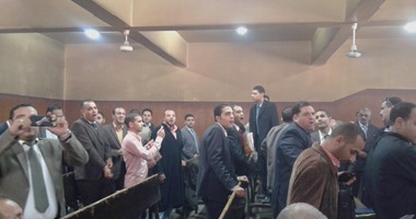 مدير أمن كفر الشيخ يحاول إنهاء خلاف بين المحامين ورئيس دائرة بالجنايات
