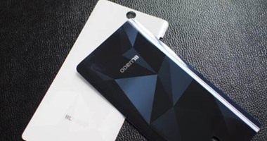 Bluboo Xtouch أول هاتف ذكى فى العالم يستخدم طباعة 3D