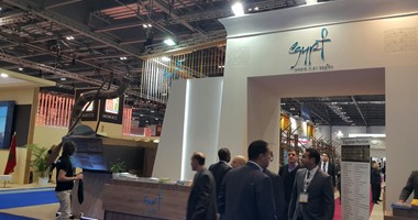 "فايننشال تايمز 100" ببورصة لندن يغلق تداولات الأسبوع على انخفاض 1.11%