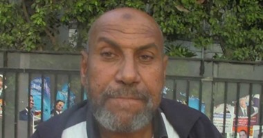 بالفيديو.. مواطن يطالب المسئولين بفرض رقابة على سائقى التاكسى
