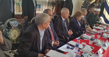 بالصور.. عضو اللجنة العليا بالأزهر يطالب النساء بحسن اختيار النواب