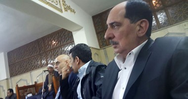 الإبراشى وعزمى مجاهد ومهدى فى عزاء طبيب المنتخب