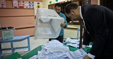 فوز "فرغلى ورانيا السادات" بمقعدى الدائرة الثالثة فى بورسعيد