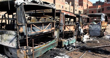 بالصور.. الداخلية: اندلاع النيران فى أتوبيسات خردة بالمطرية.. ومخلفات وراء الحريق