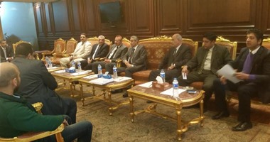 بدء الاجتماع المنظم لافتتاح صندوق الرعاية الصحية للهيئات القضائية