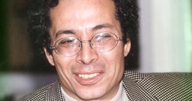 المشاركون بمؤتمر السرياليون المصريون يناقشون تطور الفن السريالى بمصر