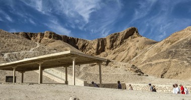 وادى الملوك تضم الأسرات الـ 18 و19 و20 وأول من دفن بها تحتمس الأول