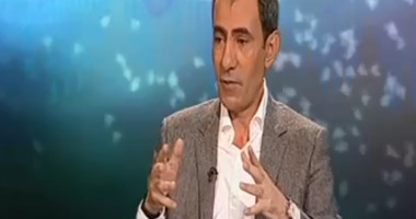بلاغ للنائب العام يتهم يسرى فودة بالتطاول على رئيس الجمهورية  