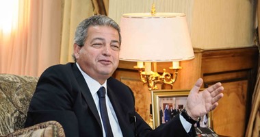 اليوم.. وزير الشباب يتحدث عن أزمة حل مجلس الأهلى فى "أنا مصر"