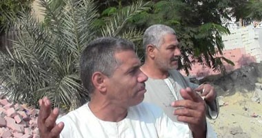 بالفيديو..مواطن يناشد وزير الأوقاف ضم مسجد موقف الحى السادس بـ6 أكتوبر