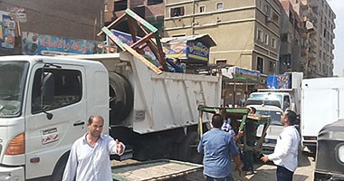 حملة لإزالة التعديات على الطريق الدولى بمطوبس فى كفر الشيخ