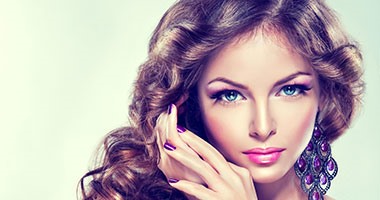تبييض الوجه يتبع نوع البشرة.. الدهنية الليمون والجافة كترى من شرب المياه