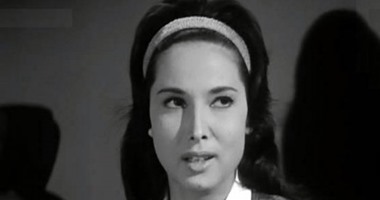 أشرف زكى: حالة الفنانة مديحة سالم حرجة.. وأطالب محبيها بالدعاء لها
