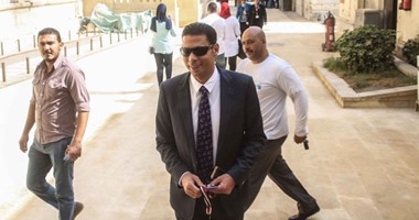 بالصور.. سعيد حساسين يصل إلى مجلس النواب لتسلم كارنيه العضوية