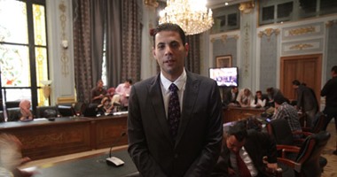 جولة فى حسابات نواب المرحلة الأولى على "فيس بوك".. مصطفى بكرى الأكثر تفاعلاً.. وسعيد حساسين يشارك متابعيه بفيديوهات لـ"تخسيس الكرش".. وأحمد مرتضى يشارك أبناء دائرته بخط سيره اليومى
