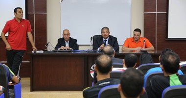 وظائف الحكام تحدد اختياراتهم للمباريات.. المهنة تحدد "بوصلة" التوزيع.. "نور الدين" فى السكة.. و"القبانى" ابتعد بسبب الانتماءات.. وأشرف رشاد بعيد عن وادى دجلة لعمله بها فى قطاع الناشئين سابقا