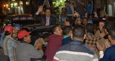 بالصور..مرشح مستقل بالإسماعيلية: الاهتمام بالصحة والتعليم أهم أولوياتى
