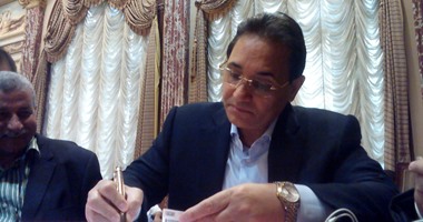 عبد الرحيم على يعلن عن قناته الجديدة فى مؤتمر صحفى خلال أسابيع
