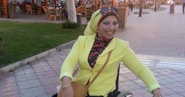 جهاد إبراهيم..حكاية بنت مصرية تحدت الإعاقة بالحياة فوصلت لقبة البرلمان