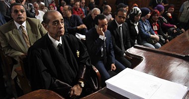 بالصور.. وصول فريد الديب لمحكمة النقض لحضور طعن النيابة فى براءة مبارك