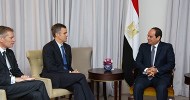 السيسى يلتقى رئيس شركة بريتش جاز فى لندن