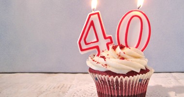 حب الوحدة والتشبث بالخصوصية.. ما لا تعرفه المرأة إلا فى سن الأربعين