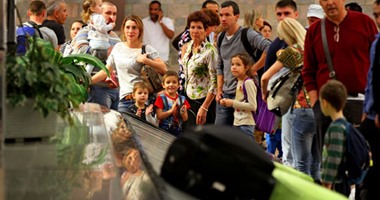 مبادرات دعم السياحة تتوالى بعد تعليق الرحلات الجوية.. عضو بـ"غرفة شركات السياحة": يجب تدشين نصب تذكارى لضحايا طائرة روسيا.. وخبيرة تطلب الاستعانة بفنانين عالميين وشخصيات دولية لإقناع السائح الأجنبى