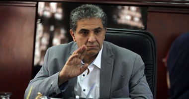 وزير البيئة: 2016 عام الشباب والوزارة تعد برنامجًا لتنفيذ وعد الرئيس 