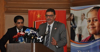 محمود طاهر يصل اتحاد الكرة قبل اجتماع الأندية بساعتين