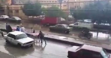 الصحة توقف طبيبين وعاملة عن العمل بسبب خروج مريضة على تروللي لإجراء أشعة