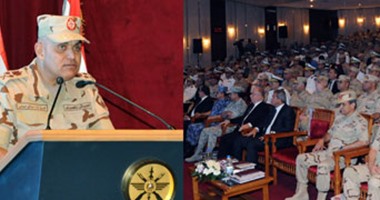 وزير الدفاع خلال الندوة الاستراتيجية العلمية: نواجه  تحديات إرهابية لم نشهدها منذ عصر الفراعنة.. ويؤكد: مكافحة التطرف ليست فى الحل الأمنى وحده.. ورئيس هيئة البحوث العسكرية: البحث العلمى سبيلنا للتطوير