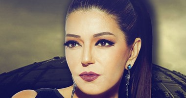 من عجائب روتانا.. توزيع ألبوم سميرة سعيد على "التُجار" بدون "بوستر"