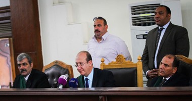 زى النهارده.. الجنايات توقف نظر إعادة محاكمة 56 متهما بـ"الذكرى الثالثة للثورة"