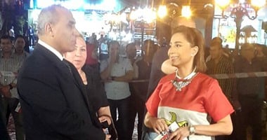 بسمة وهبة تبث حلقة خاصة من شرم الشيخ.. مدير أمن جنوب سيناء: فيديوهات الرشوة مفبركة والرسوم قانونية.. و"خبراء"إنجليز يشيدون بالإجراءات الأمنية بشهادات موقعة.."عليش": مصر تتعرض لمؤامرة بمقدار 100 ريختر