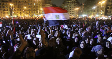 متظاهرو التحرير يواصلون الاعتصام استعداداً لـ"مليونية الكارت الأحمر"
