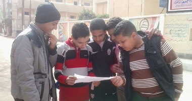 تباين آراء طلاب إعدادية بنى سويف حول أسئلة الحاسب الآلى