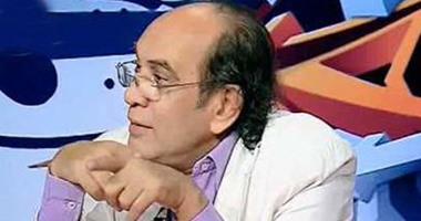 التحقيق مع صاحب محل لاتهامه بالتعدى على الممثل منير مكرم بدار السلام
