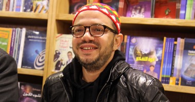 عمر طاهر : "مش بنلسّن على حد وفيلم كابتن مصر معمول علشان الناس تضحك"