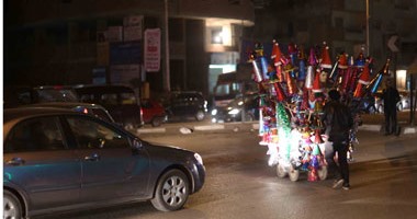 شارع الهرم يعود بقوة فى رأس السنة.. انتشار الملاهى الليلية وعودة سوق البودى جارد.. أسعارها تبدأ من "ألف" للكازينوهات المشهورة.. وشعبان عبد الرحيم والليثى أبرز المغنيين